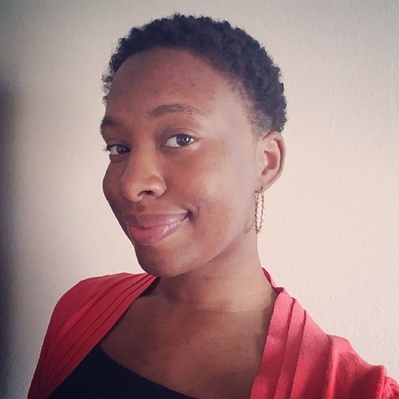 Meet your Posher, Kamika - Picture 4 of 5